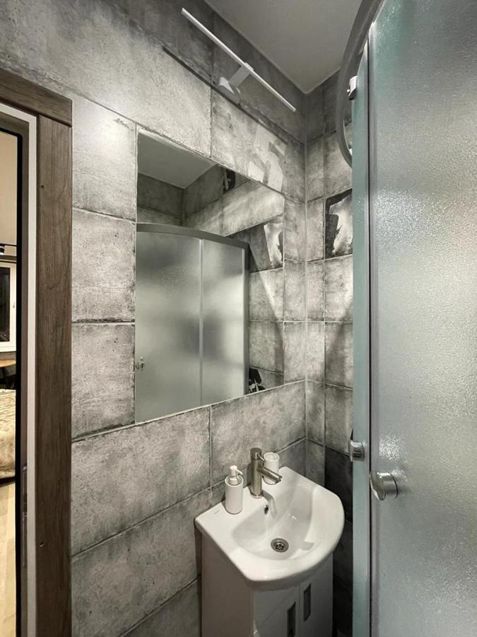 Loft_Apartment Kamenets-Podolsk Eksteriør bilde